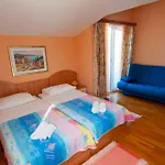 Hotel Lanterna Stikovica