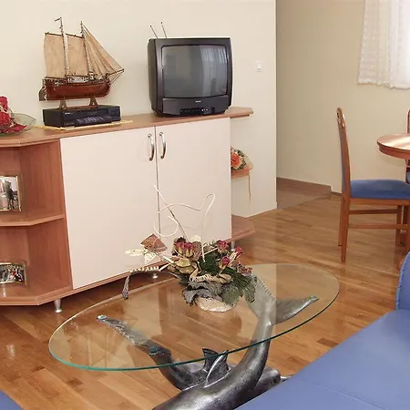 Lanterna Hotel 3*