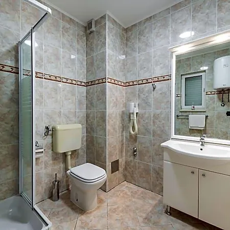 Lanterna 4*