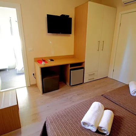 Lanterna Hotel