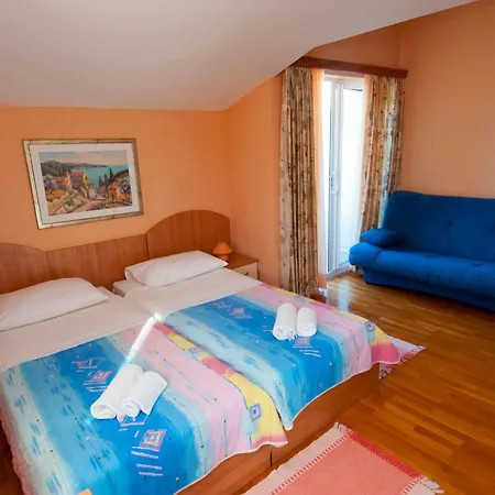 Hotel Lanterna Stikovica